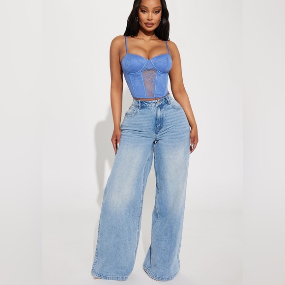 BNWT Fashion Nova “Brianca” Bow Backside Wide Leg Jeans , size 7. - Picture 11 of 13